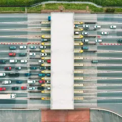 Od kiedy płatne autostrady w Polsce? Kluczowe zmiany i daty