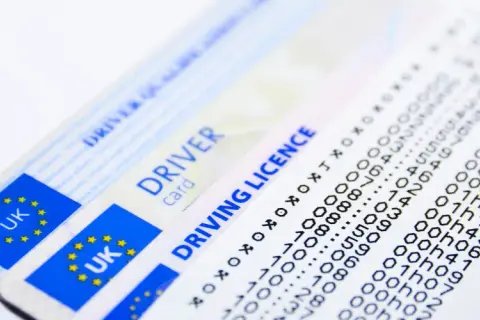 Jak wyrobić kartę kierowcy - krok po kroku do wniosku i dokumentów